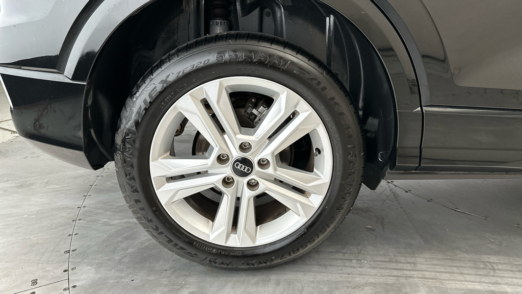 Audi Q2 Q2 35 Tfsi S Line S Tronic Grey #26