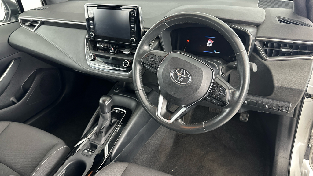 Toyota Corolla 1.8 Hybrid Icon Tech Cvt Black #9