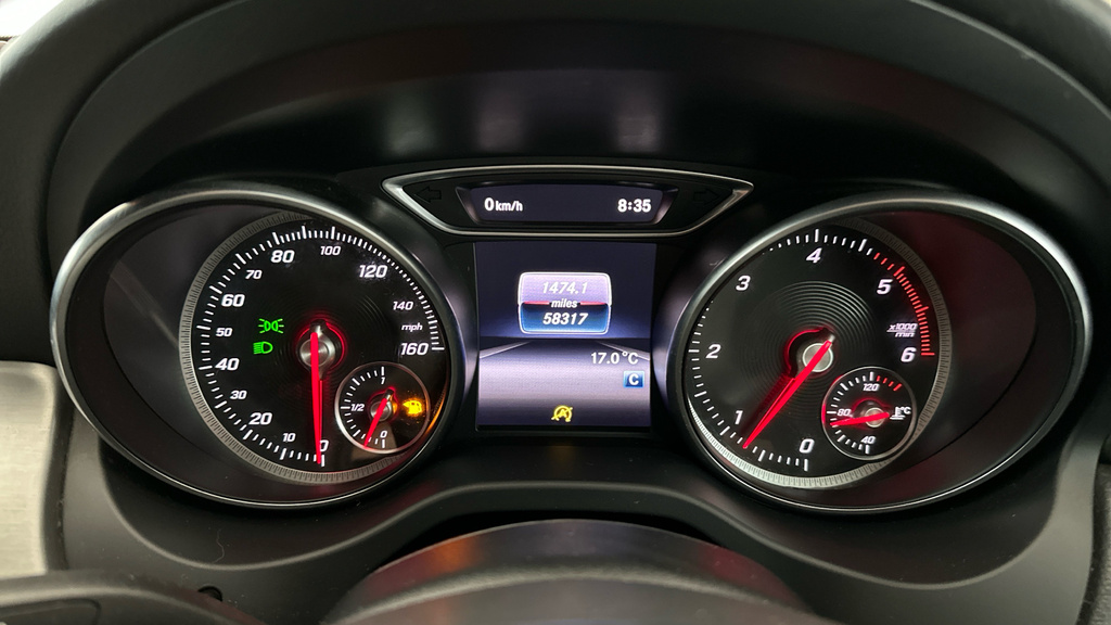 Mercedes-Benz GLA Class Gla 200D Sport Blue #18