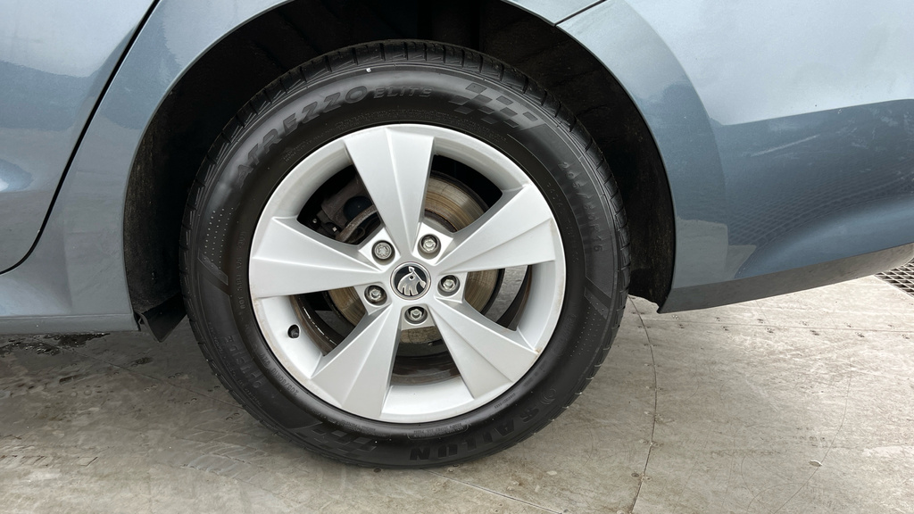 Skoda Octavia 1.5 Tsi Se L Dsg Grey #20
