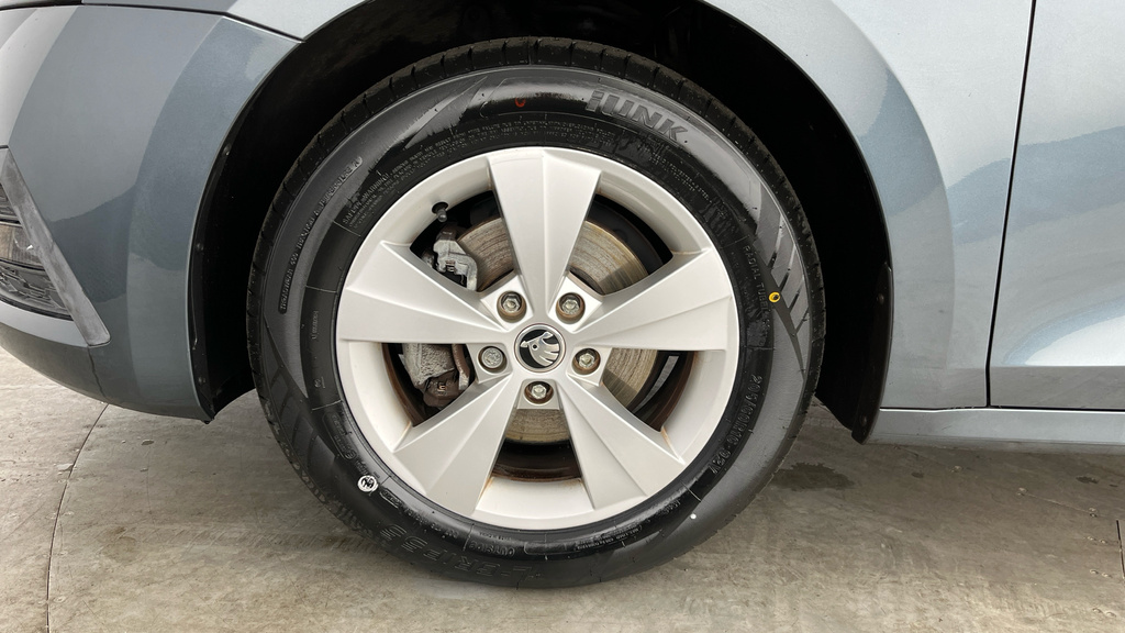 Skoda Octavia 1.5 Tsi Se L Dsg Grey #19
