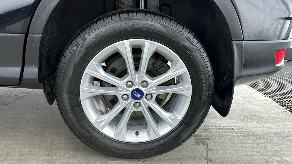 Ford Kuga 1.5 Tdci St-line 2Wd Grey #24