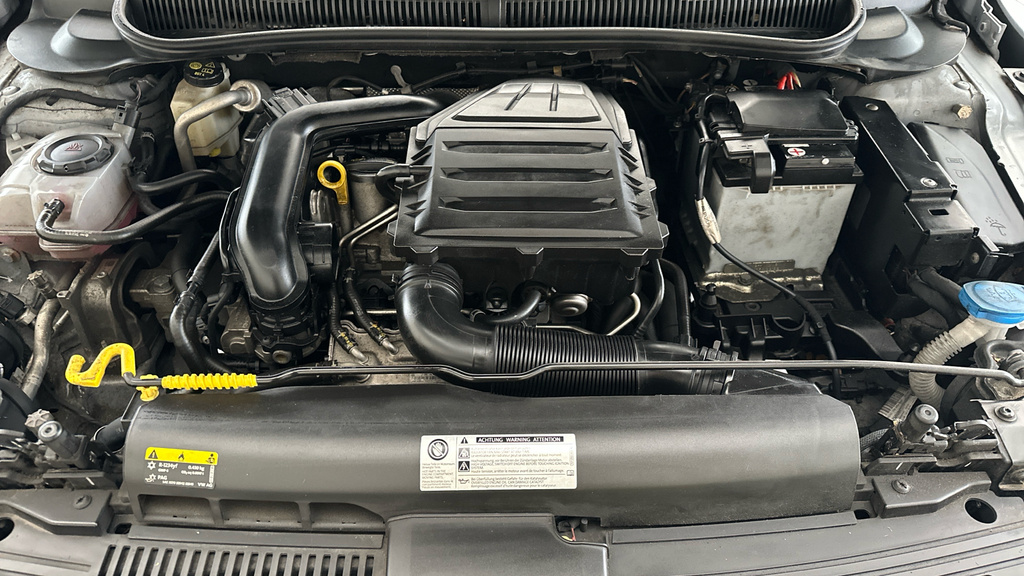 Volkswagen Polo Se Grey #19