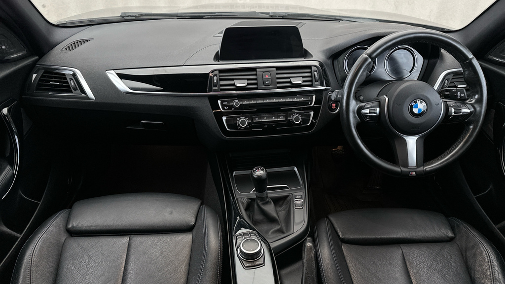 BMW 1 Series 1.5L Sport White #12
