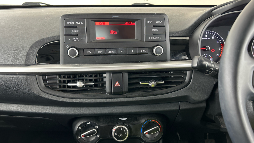 Kia Picanto Picanto X-line White #15
