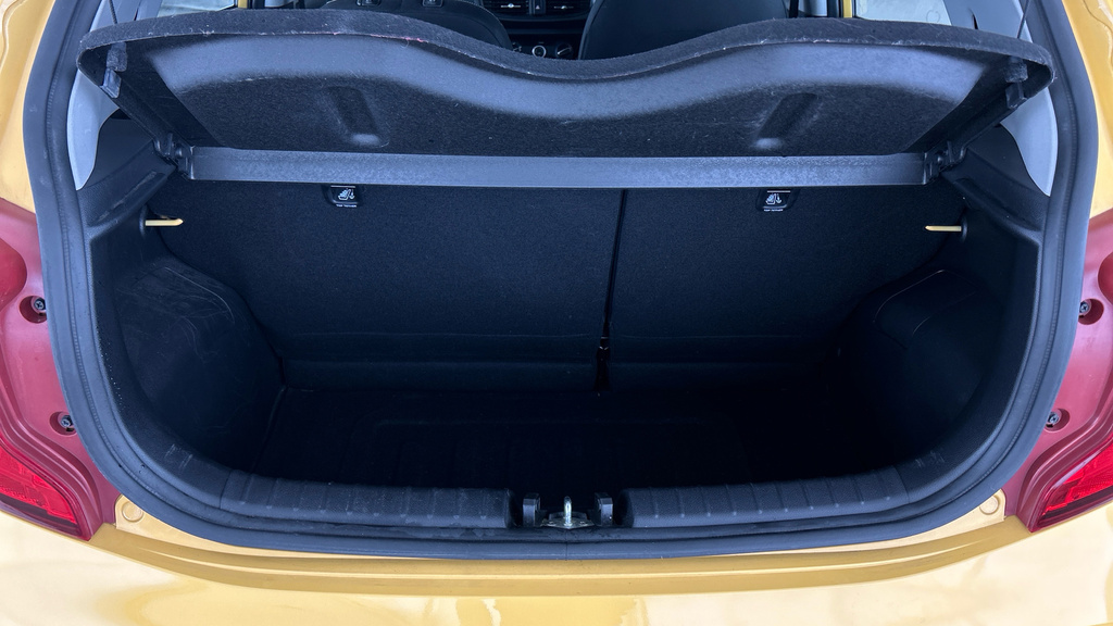 Kia Picanto Picanto X-line White #18