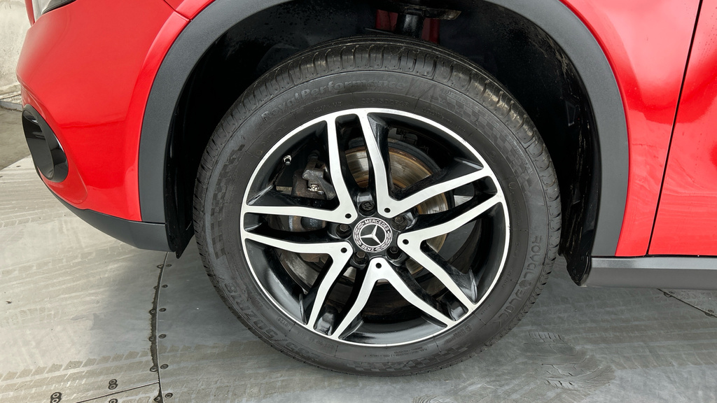 Mercedes-Benz GLA Class Gla 200 Sport Executive White #21