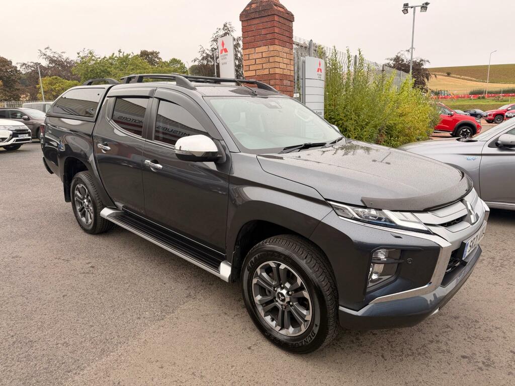 Mitsubishi L200 2.2 Di-d Dc Barbarian X 4Wd Euro 6 Ss Grey