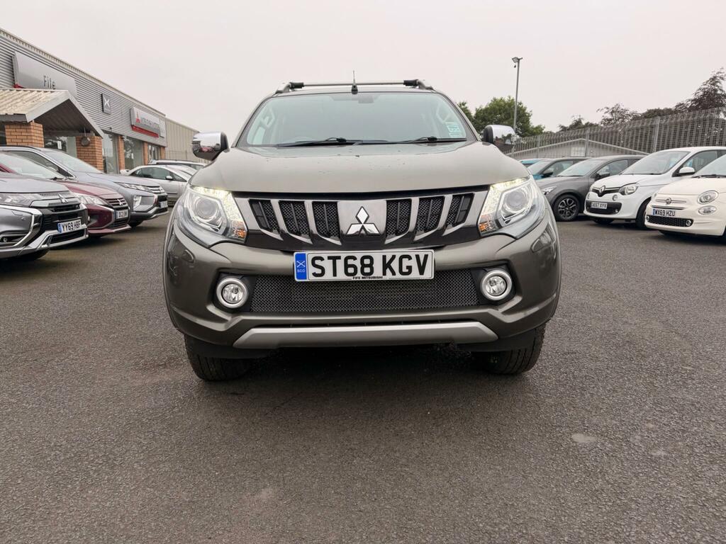 Mitsubishi L200 2.4 Di-d Dc Barbarian 4Wd Euro 6 Green #6