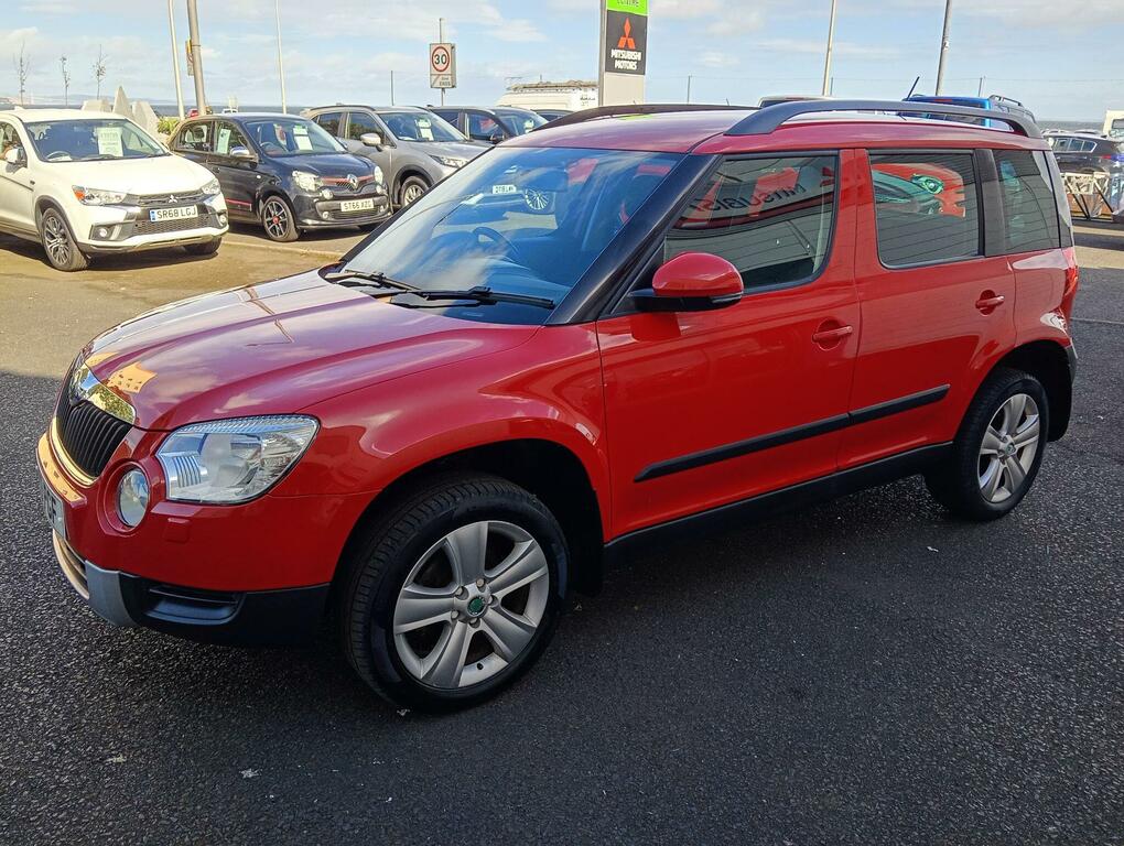 Skoda Yeti 1.2 Tsi Se Euro 5 Red #3