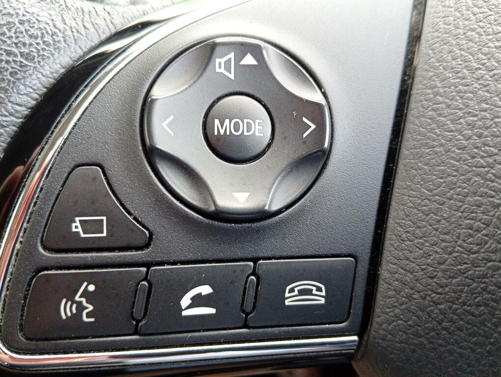 Mitsubishi Outlander 2.4 Phev Juro Black #17