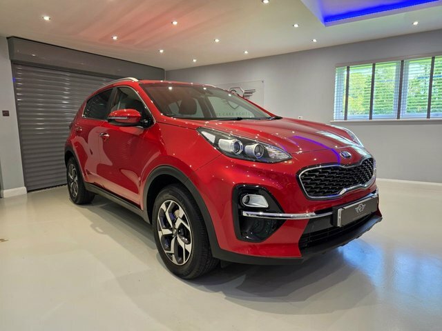 Kia Sportage 1.6 Gdi 2 Suv Euro 6 Ss 130 Red #3