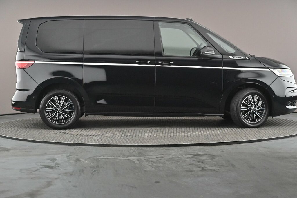 Volkswagen Multivan Style Standard 218 Ps 1.4 Ehybrid 6-Speed Dsg Black #4