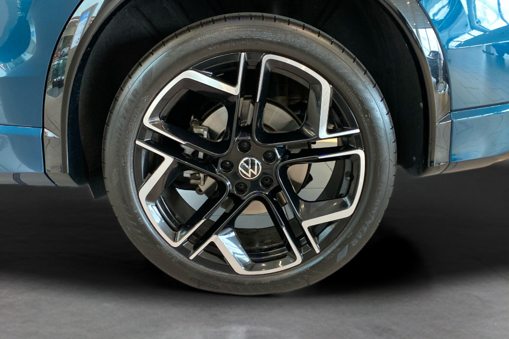 Volkswagen Tiguan R-line 1.5 Tsi Ehybrid 272 Ps 6-Speed Dsg Blue #3