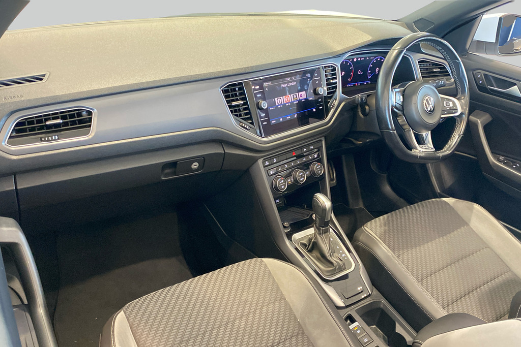 Volkswagen T-Roc 1.5 Tsi R-line Dsg White #2
