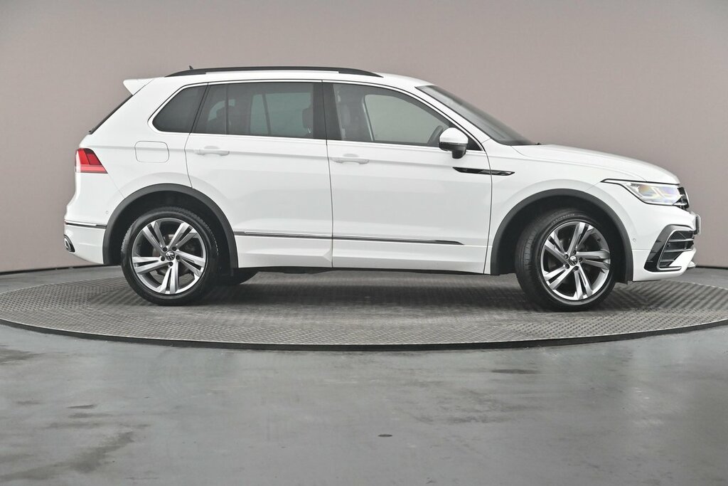 Volkswagen Tiguan R-line Edition 1.5 Tsi 150Ps 7-Speed Dsg White #4