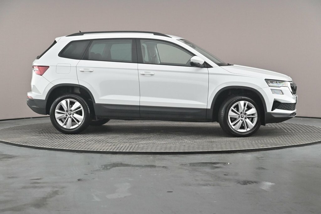 Skoda Karoq Se Drive 1.5 Tsi 150 Ps 6G Man White #4