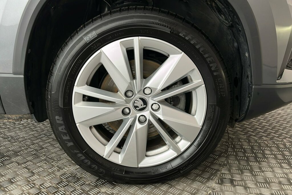 Skoda Karoq Se Edition 1.5 Tsi 150 Ps 6G Man Grey #5