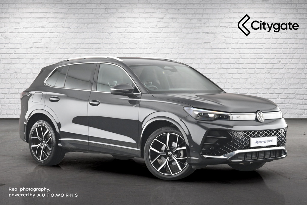 Volkswagen Tiguan R-line 1.5 Etsi 150Ps 7-Speed Dsg Grey