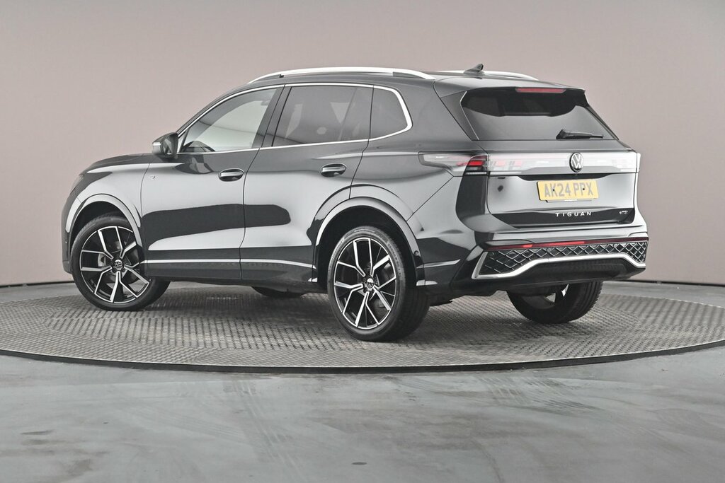 Volkswagen Tiguan R-line 1.5 Etsi 150Ps 7-Speed Dsg Grey #3