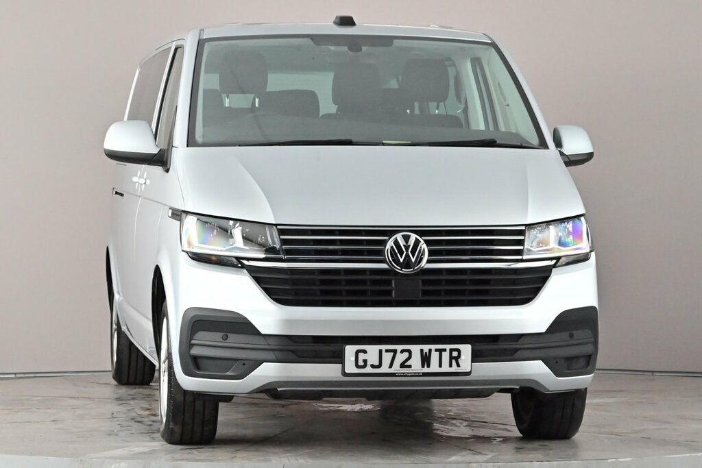 Volkswagen Transporter Shuttle Se Lwb 150 Ps 2.0 Tdi 7Sp Dsg Silver #4