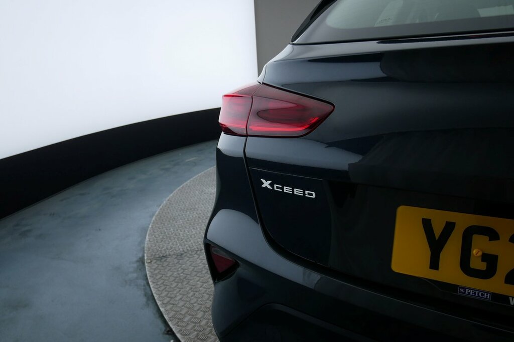Kia Xceed Kia Xceed 2 Black #23