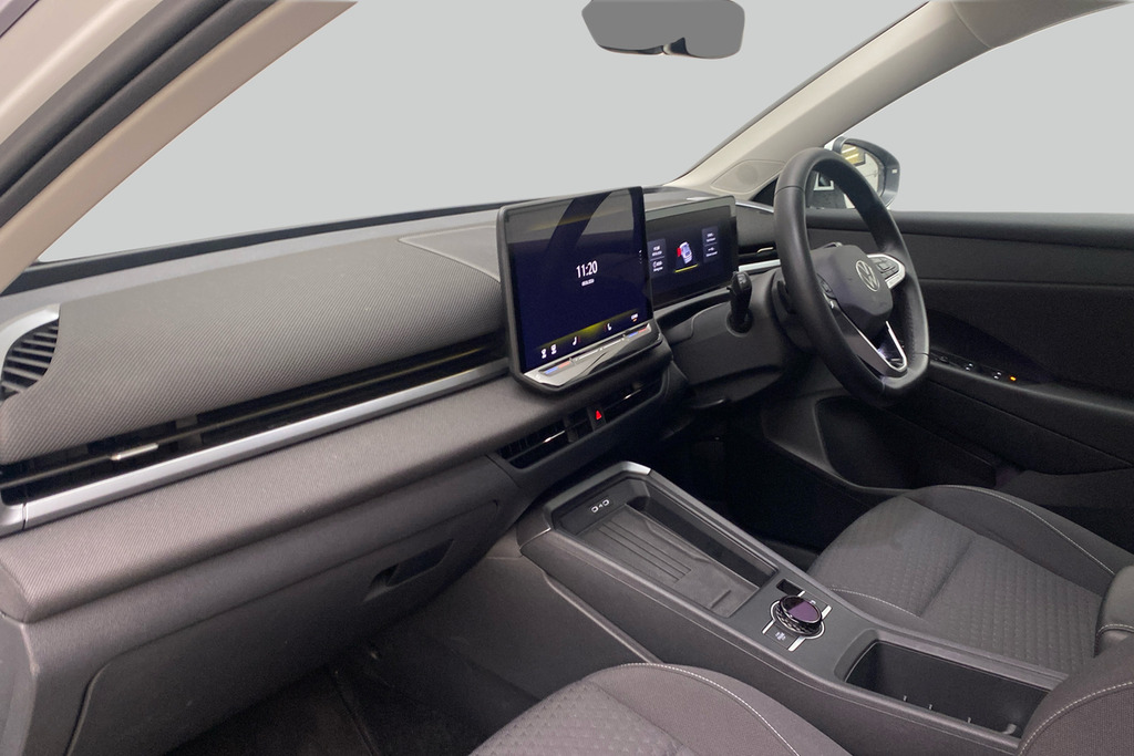 Volkswagen T-Roc Life 1.5 Etsi 150 Ps 7-Speed Dsg White #2