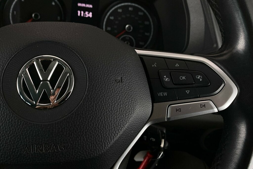Volkswagen Transporter Mpv Red #17