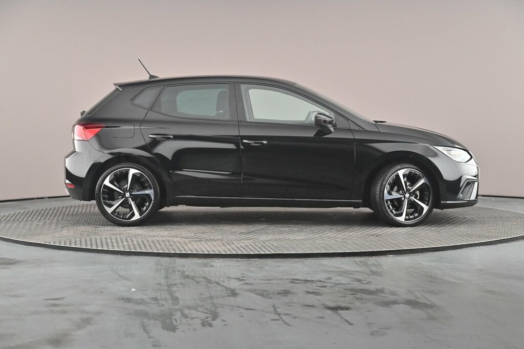 Seat Ibiza Fr Sport 1.0 Tsi 95 5-Speed Black #4