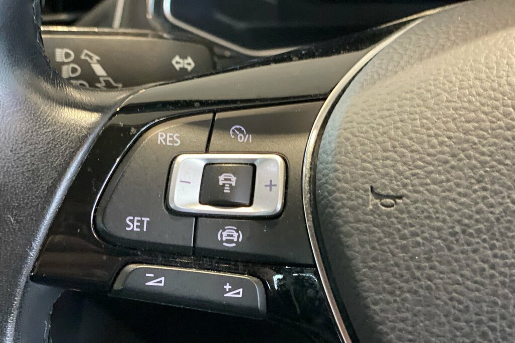 Volkswagen T-Roc Design Grey #16