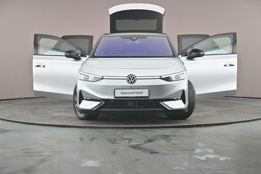 Volkswagen ID.7 Match Silver #49