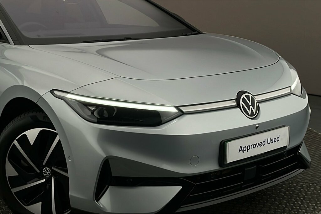 Volkswagen ID.7 Match Silver #37