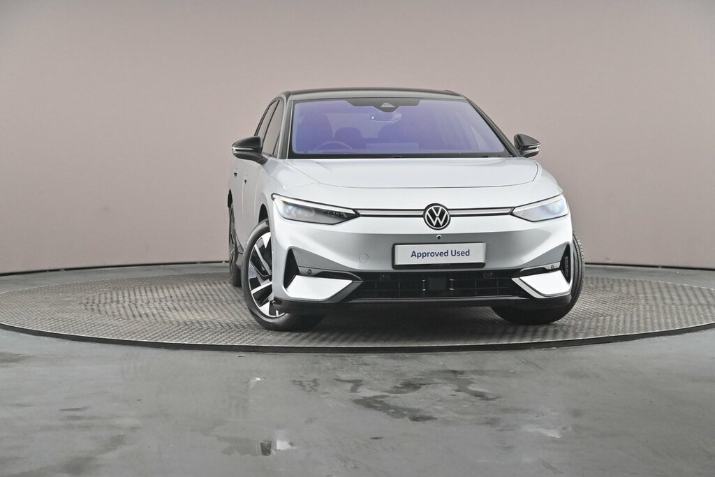 Volkswagen ID.7 Match Silver #40