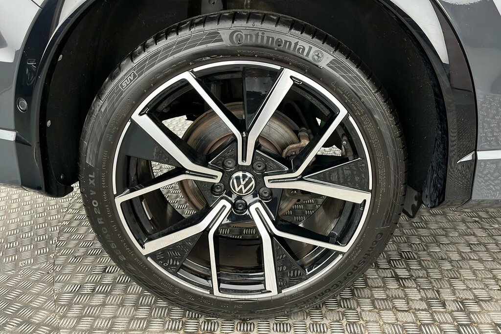 Volkswagen Tiguan R-line 1.5 Etsi 150Ps 7-Speed Dsg Grey #5