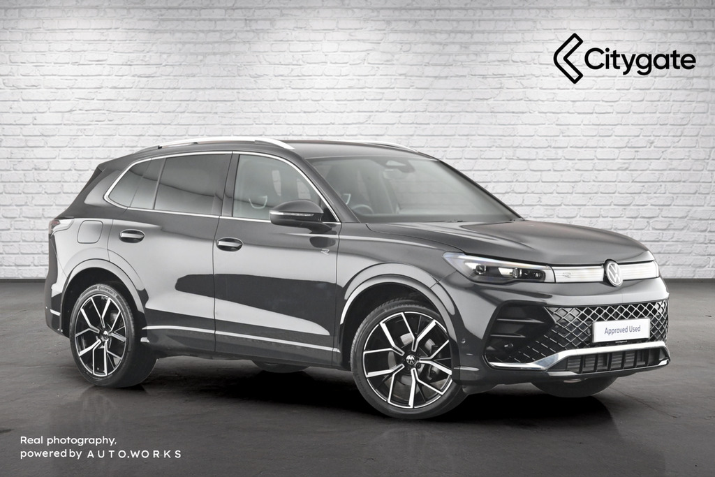 Volkswagen Tiguan R-line 1.5 Etsi 150Ps 7-Speed Dsg Grey