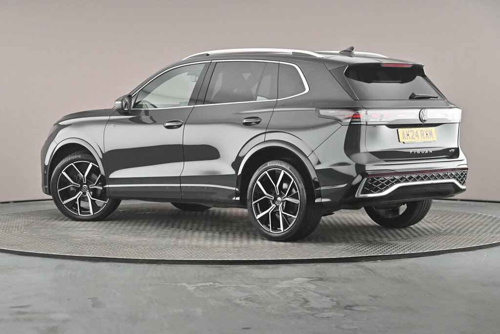 Volkswagen Tiguan R-line 1.5 Etsi 150Ps 7-Speed Dsg Grey #3