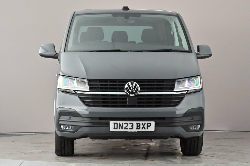 Volkswagen Transporter Kombi Highline Swb 150 Ps 2.0 Tdi 7Sp Dsg Grey #3