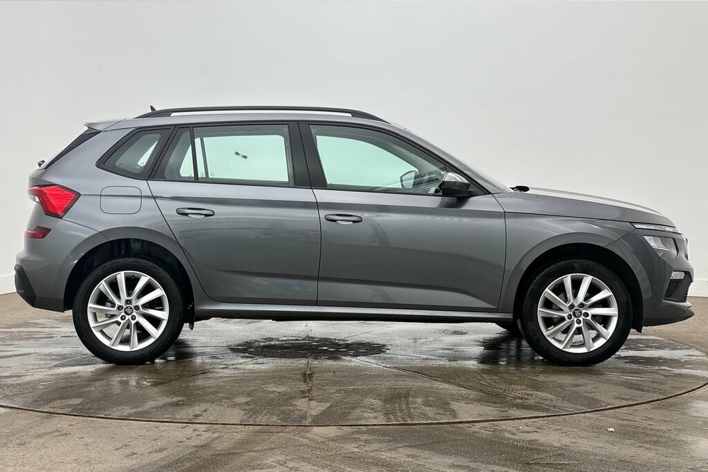 Skoda Kamiq Se Edition 1.0 Tsi 116 Ps Dsg Grey #4