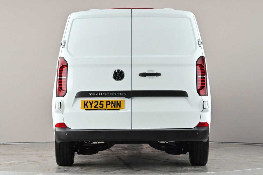 Volkswagen Transporter Commerce Plus Swb 110 Ps 2.0 Tdi 6Sp White #5