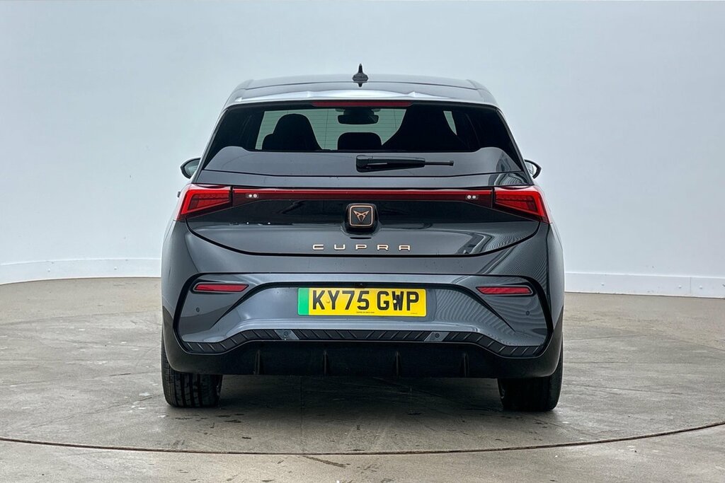 Cupra Born 170Kw E-boost V3 59Kwh 20 Alloys, Pilot Grey #8