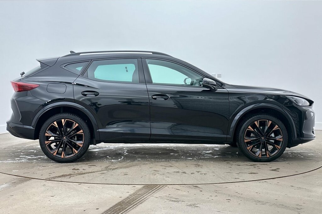 Cupra Formentor V3 1.5 Etsi 150 7-Speed Black #4