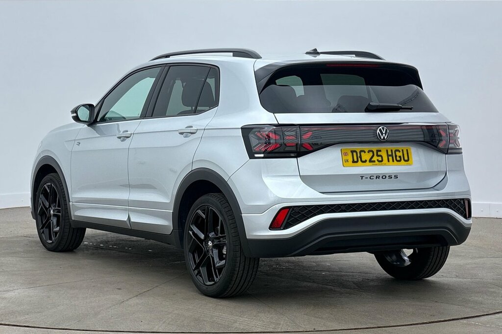 Volkswagen T-Cross Black Edition 1.5 Tsi 150Ps 7-Speed Dsg Silver #3