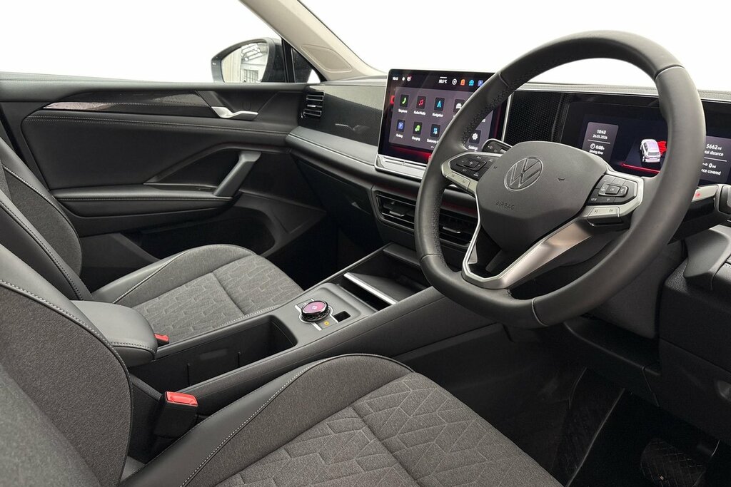 Volkswagen Tiguan Match 1.5 Tsi Ehybrid 204 Ps 6-Speed Dsg Black #6