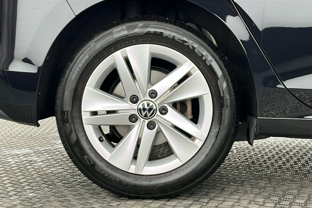 Volkswagen Golf 8 Life 1.5 Etsi 150Ps 7-Speed Dsg Black #5