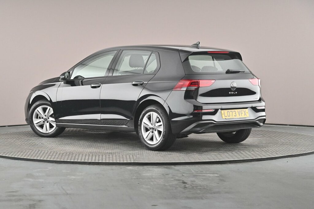 Volkswagen Golf 8 Life 1.5 Etsi 150Ps 7-Speed Dsg Black #3