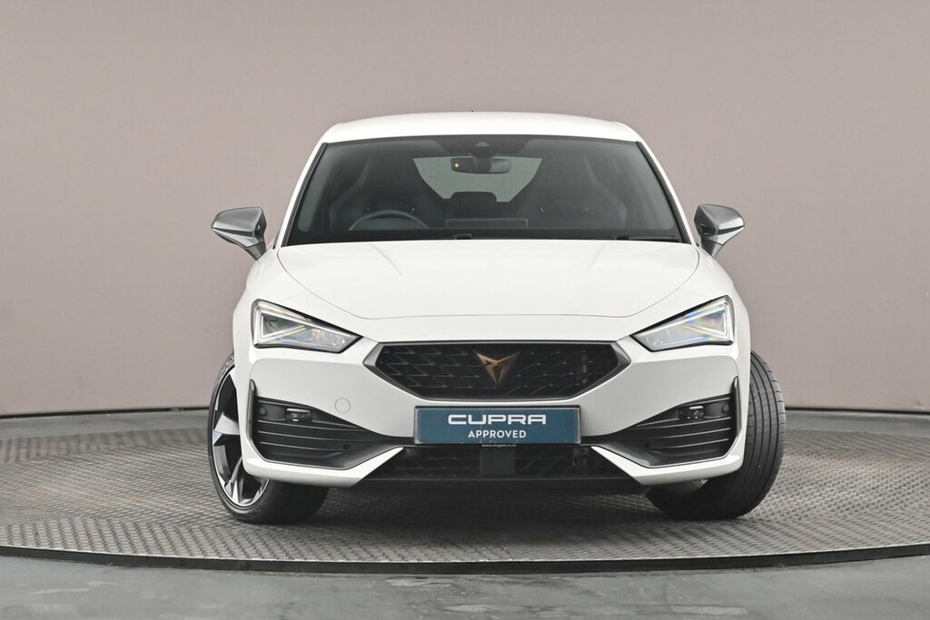 Cupra Leon Hatch Vz1 2.0 Tsi 245 7-Speed White #6