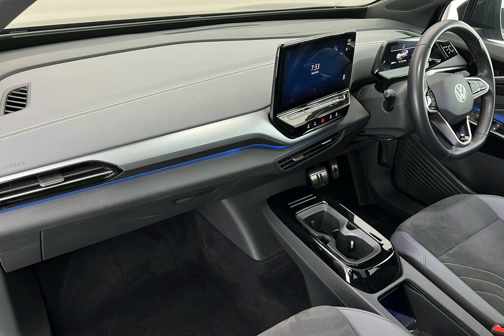 Volkswagen ID.5 Style 77Kwh Pro 174Ps 1-Speed Black #2