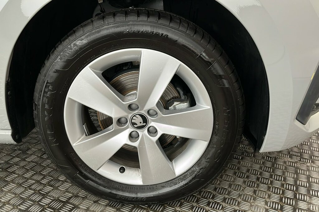 Skoda Scala 1.5 Tsi Se Edition Dsg Grey #5