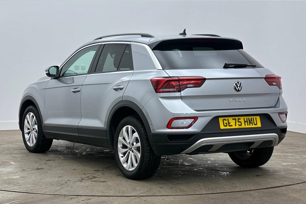 Volkswagen T-Roc Match 1.5 Tsi 150Ps 6-Speed Silver #3