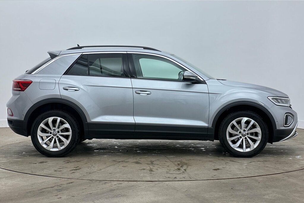 Volkswagen T-Roc Match 1.5 Tsi 150Ps 6-Speed Silver #4